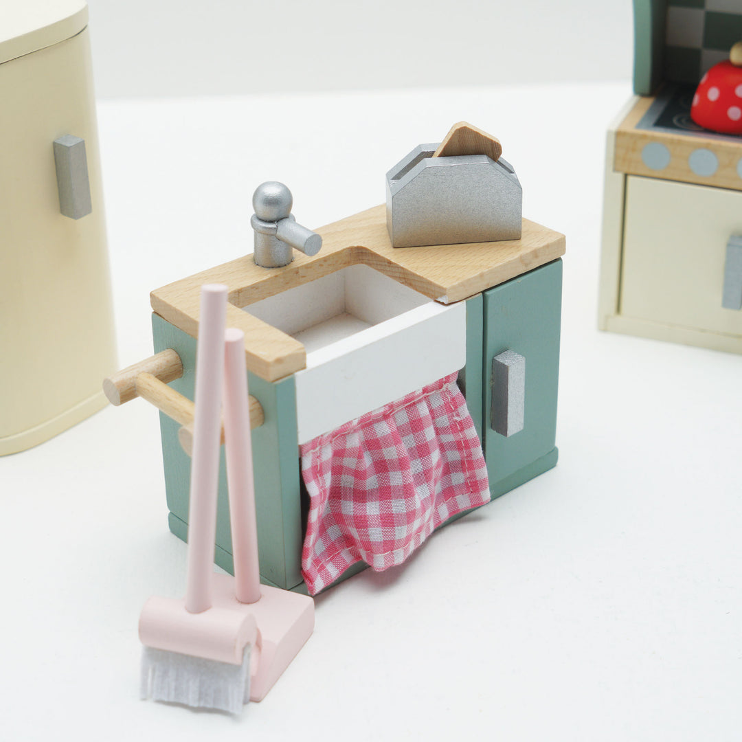 Le Toy Van Doll House Kitchen