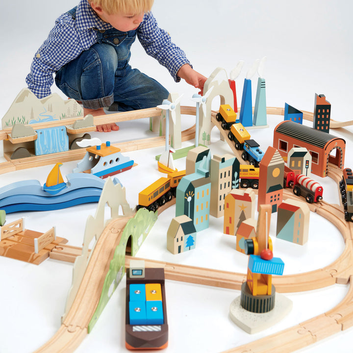 Mountain View Wooden Train Track Set